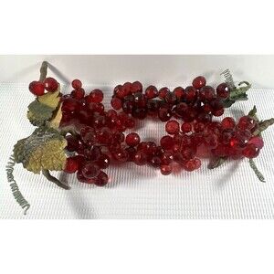Vintage Grapes Acrylic Lucite Set Of 5 Burgundy Red GrannyCore
